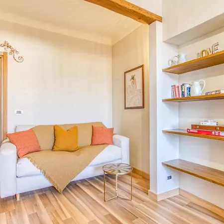 Apartment In The Heart Of Le Suquet Beautiful With Quiet Balcony Cannes